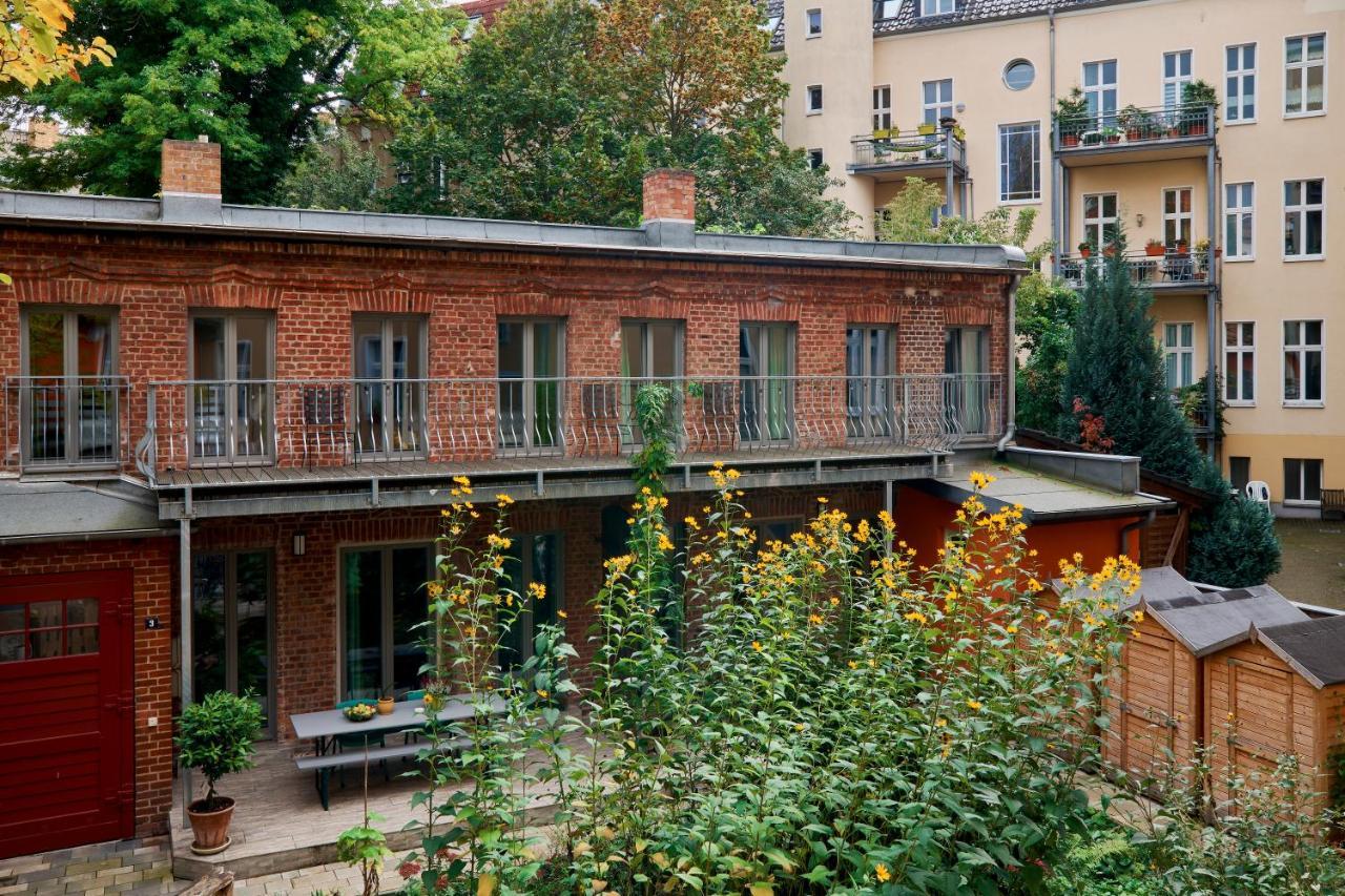 Апартаменты Beautiful And Cozy Remise For Up To 6 Guests Берлин Экстерьер фото