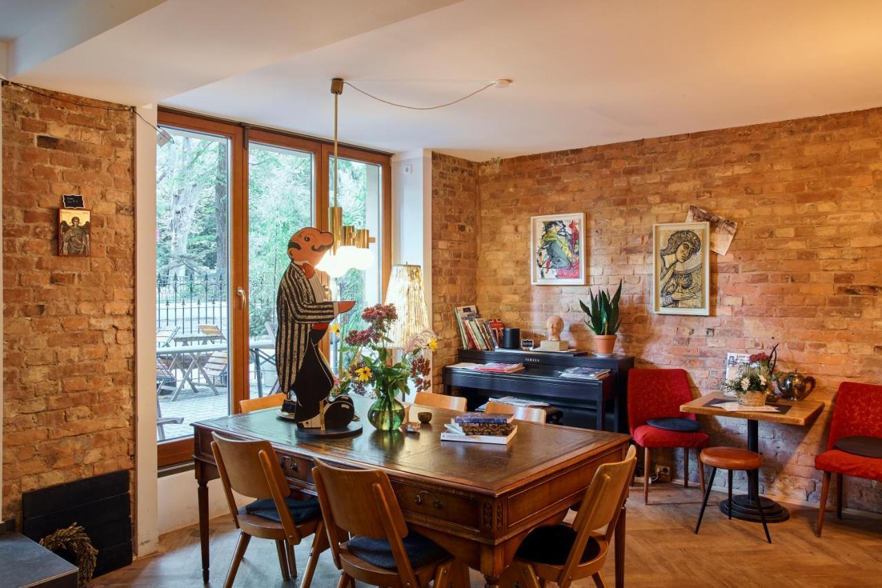 Апартаменты Beautiful And Cozy Remise For Up To 6 Guests Берлин Экстерьер фото