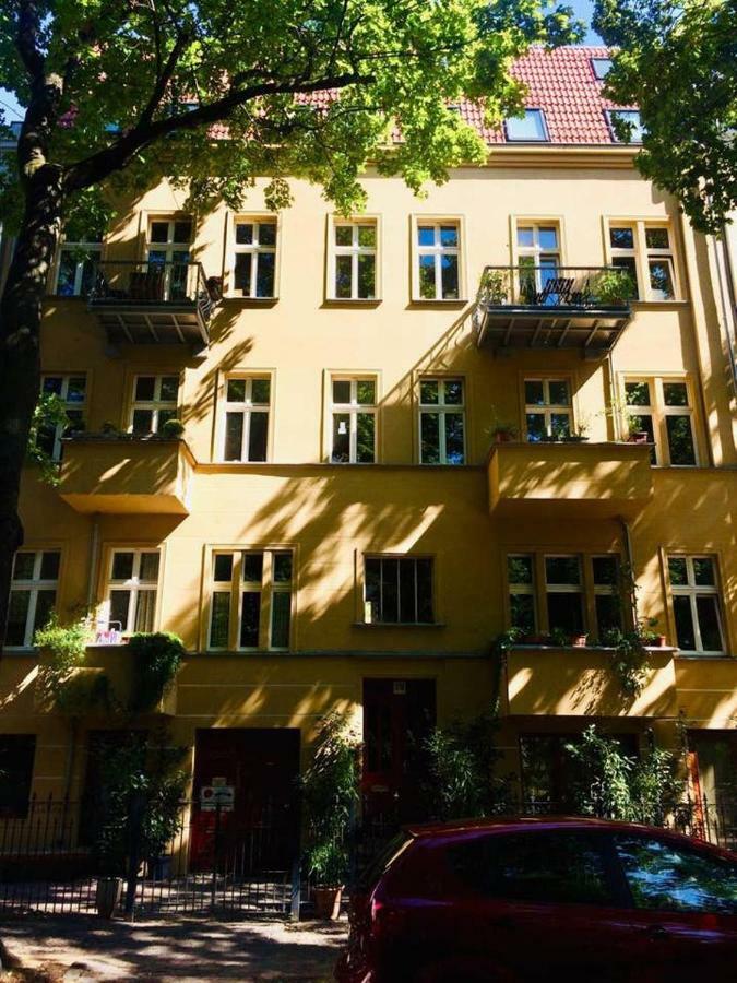 Апартаменты Beautiful And Cozy Remise For Up To 6 Guests Берлин Экстерьер фото